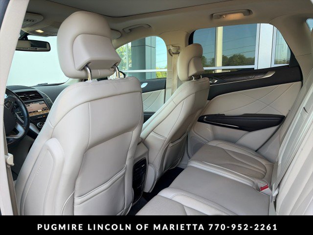 Used 2017 Lincoln MKC Reserve FWD image 4