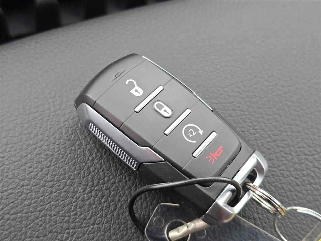 New 2026 RAM 2500 Big Horn AWD/4WD image 11