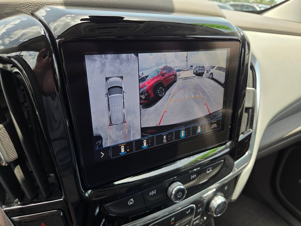 Used 2020 Chevrolet Traverse Premier w/ LPO, Floor Liner Package FWD image 34