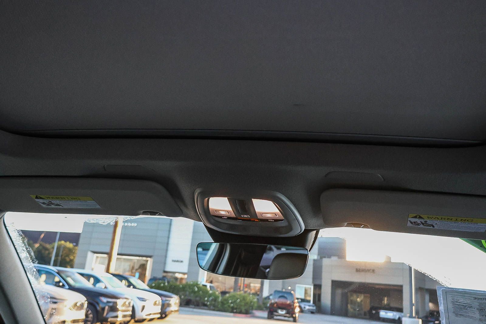 Used 2025 Volvo XC40 B5 Core image 26