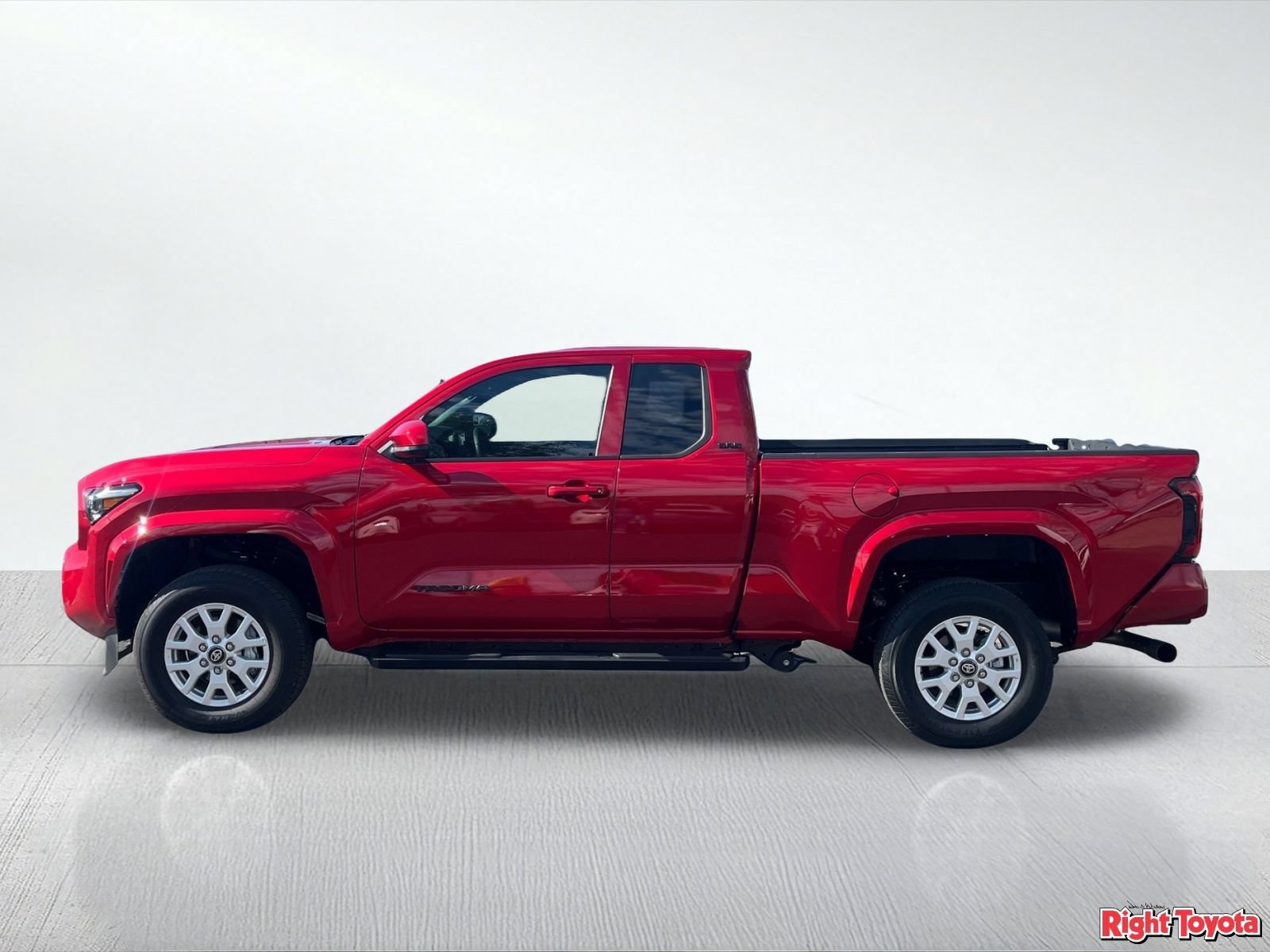 Certified 2026 Toyota Tacoma SR5 AWD/4WD image 4