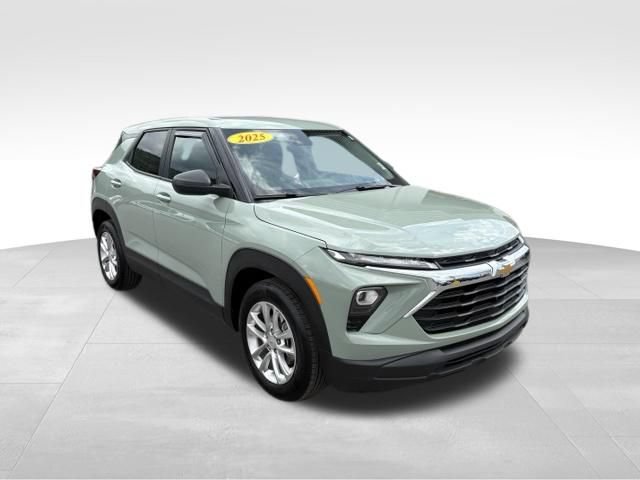 Used 2025 Chevrolet TrailBlazer LS w/ LS Convenience Package FWD image 8