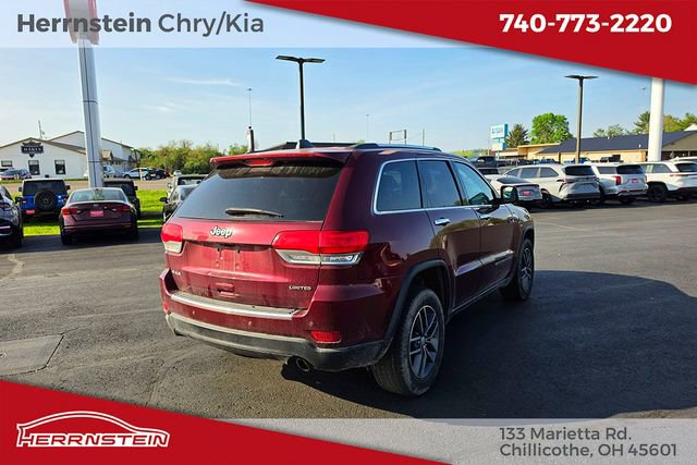 Used 2017 Jeep Grand Cherokee Limited w/ Luxury Group II AWD/4WD image 24