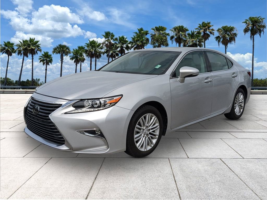 Used 2017 Lexus ES 350 w/ Premium Package image 3