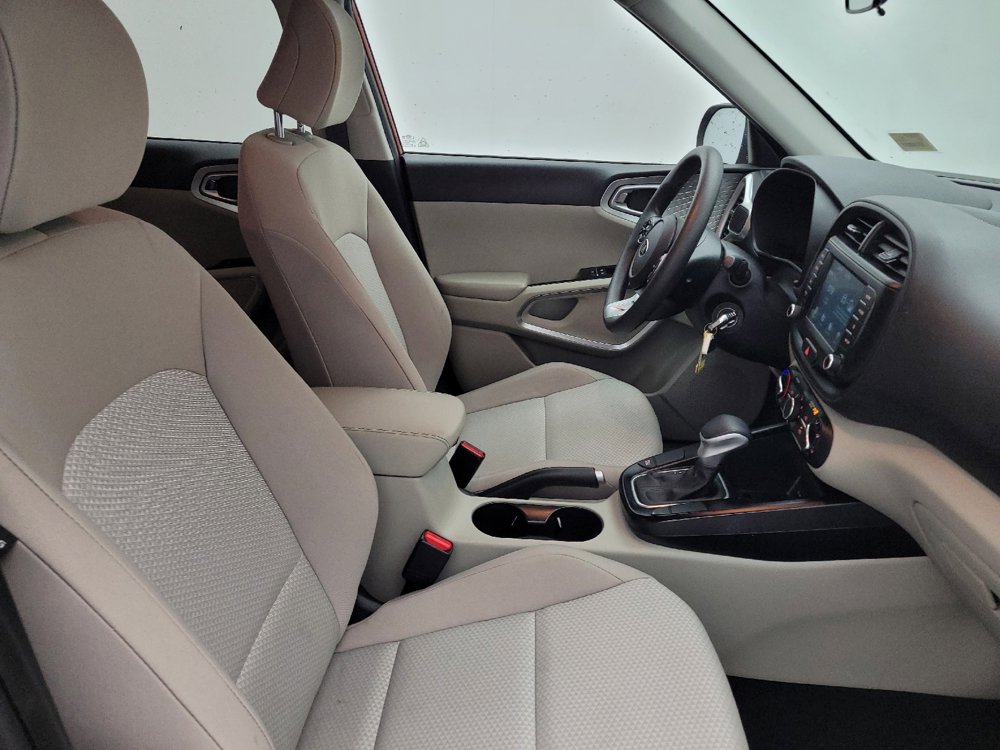 Used 2021 Kia Soul LX image 21