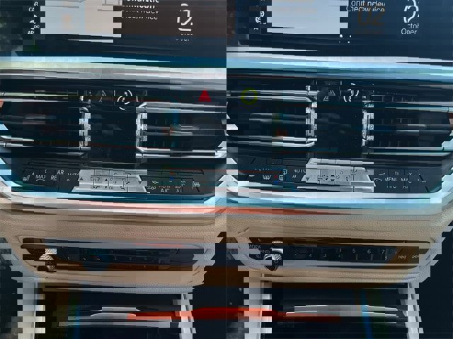 Used 2021 BMW 330e w/ Convenience Package image 20