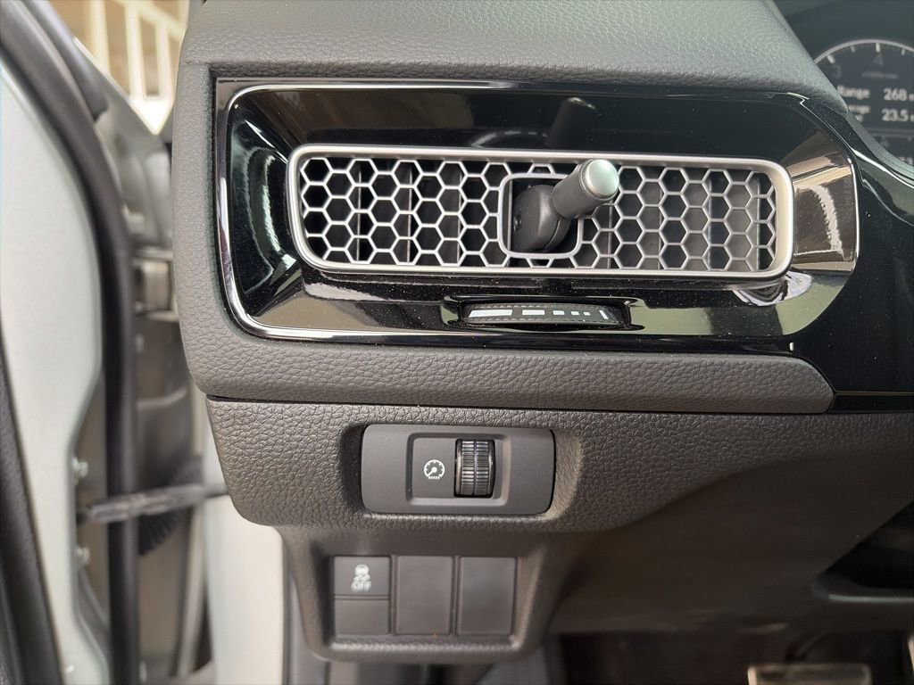 Used 2025 Honda Civic Sport image 20