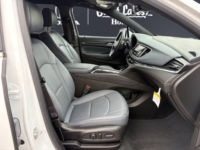 Used 2024 Buick Enclave Essence w/ Trailering Package, 5000 lbs. AWD/4WD image 15