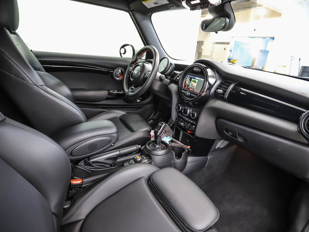 Used 2020 MINI Cooper S image 21