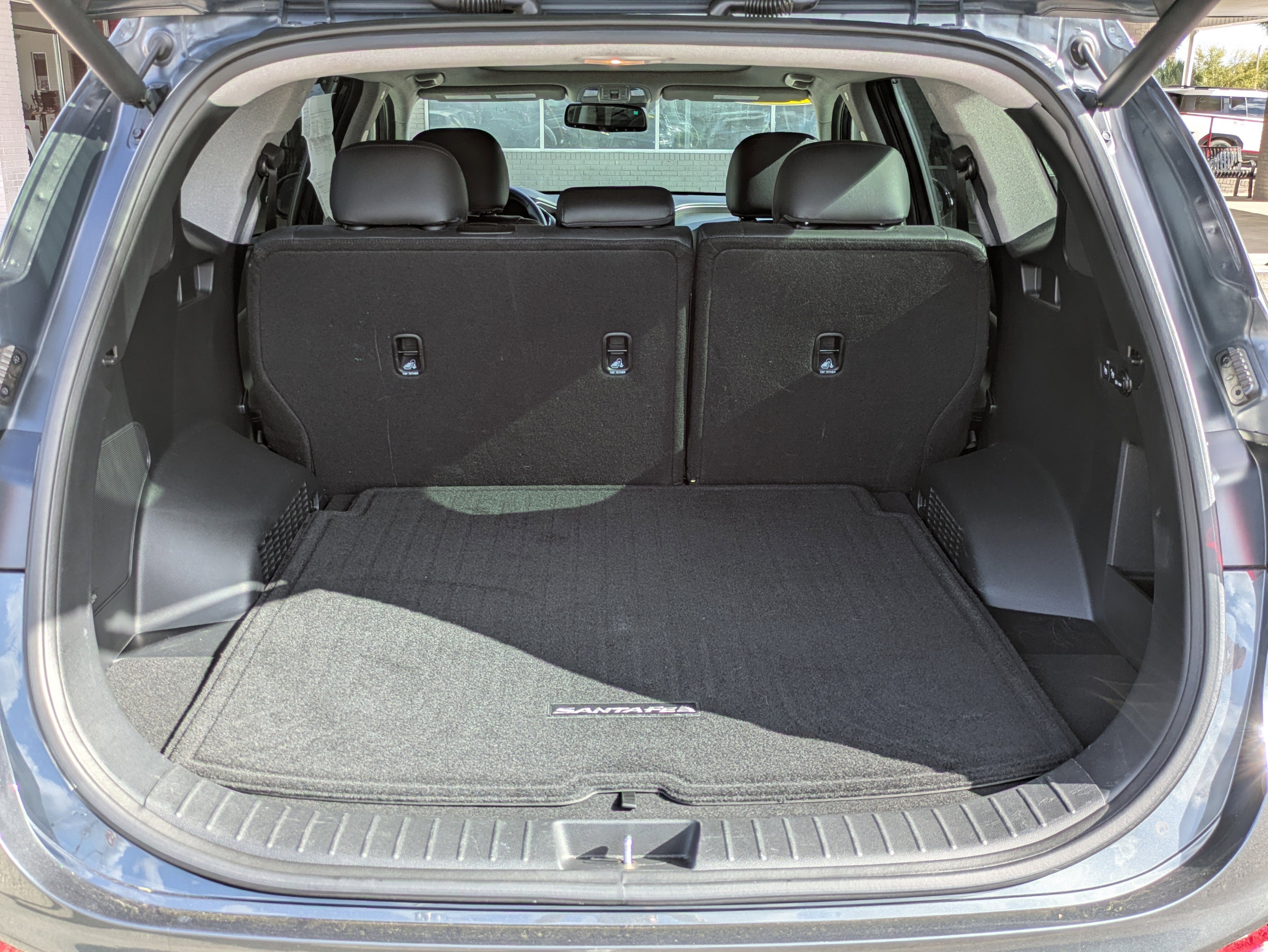 Used 2020 Hyundai Santa Fe SEL image 14