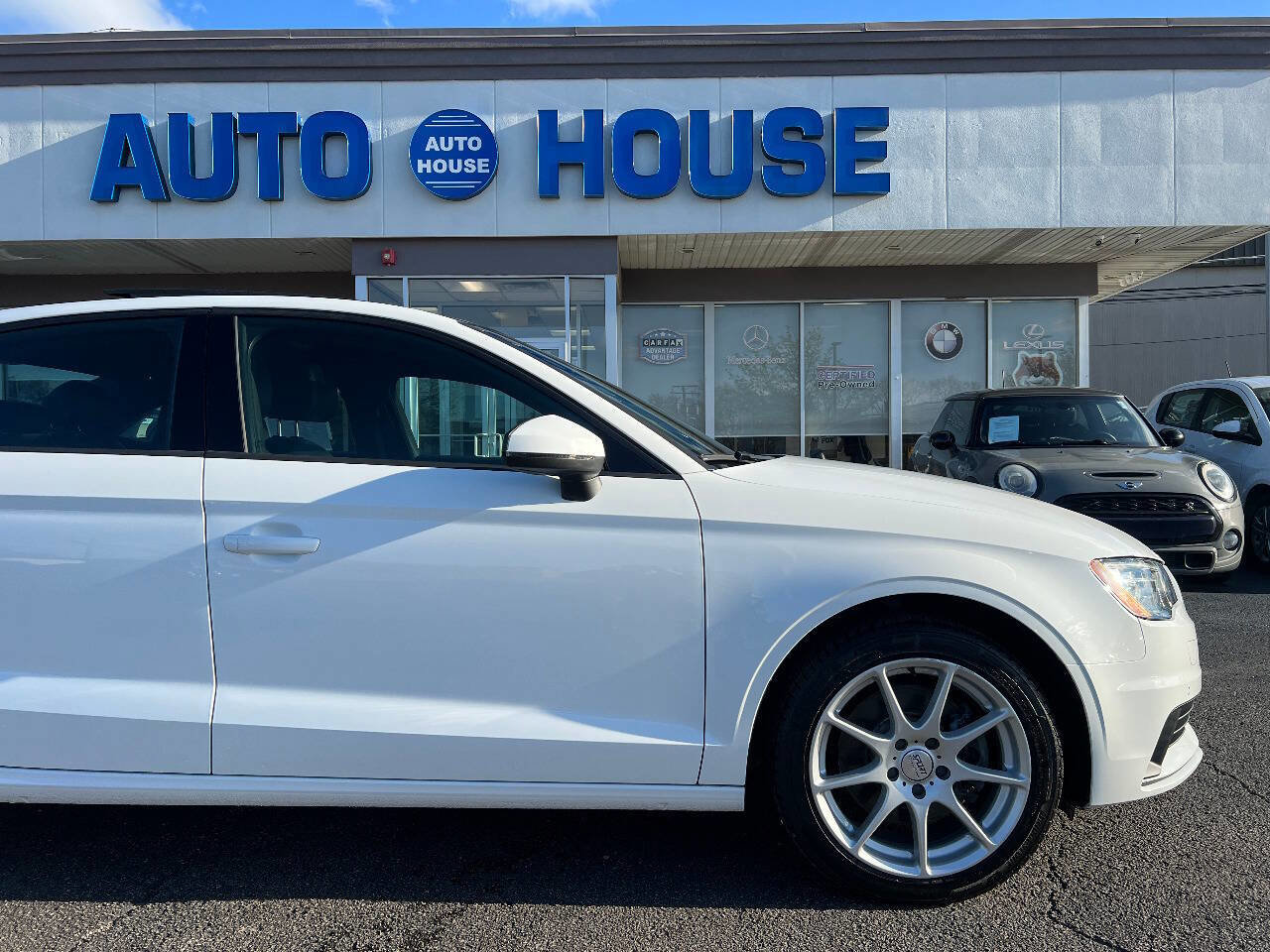 Used 2016 Audi A3 2.0T Premium w/ Audi MMI Navigation Plus AWD/4WD image 40