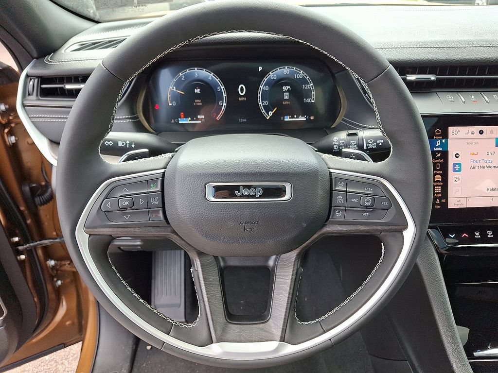 New 2026 Jeep Grand Cherokee L Limited AWD/4WD image 16