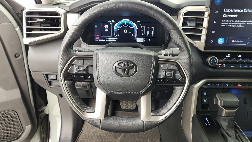 Used 2024 Toyota Tundra Limited AWD/4WD image 18