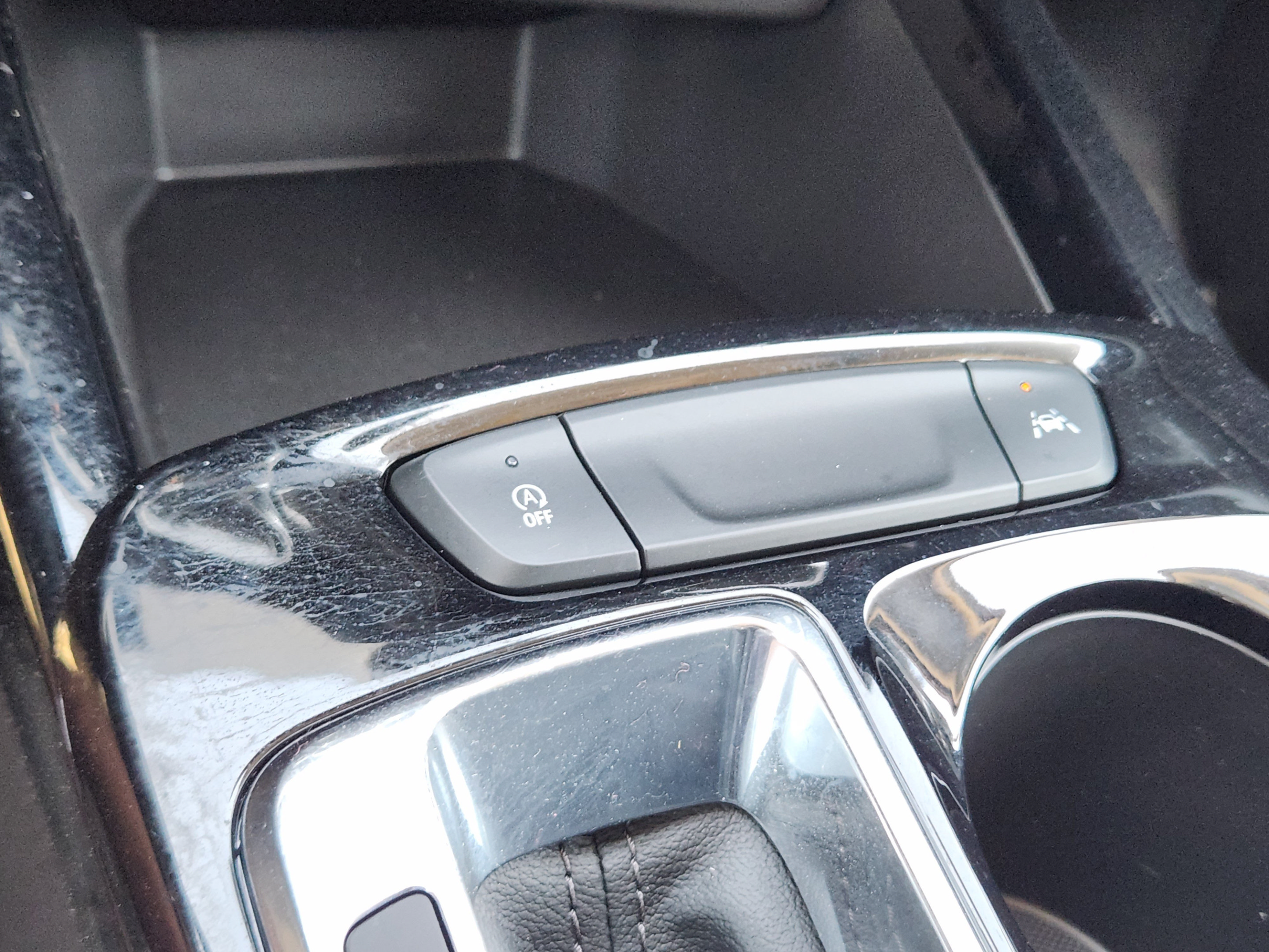 Used 2026 Chevrolet Trax ACTIV FWD image 16