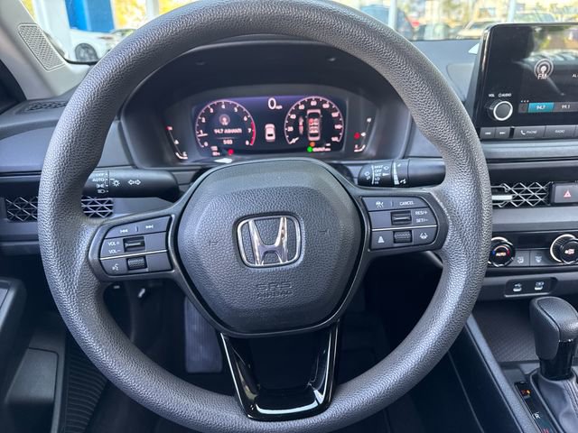 Used 2023 Honda Accord EX image 14