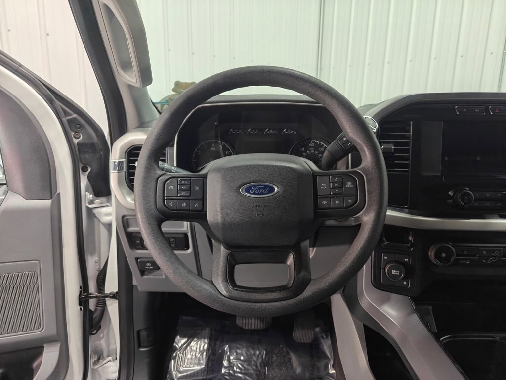Used 2023 Ford F150 XLT image 5