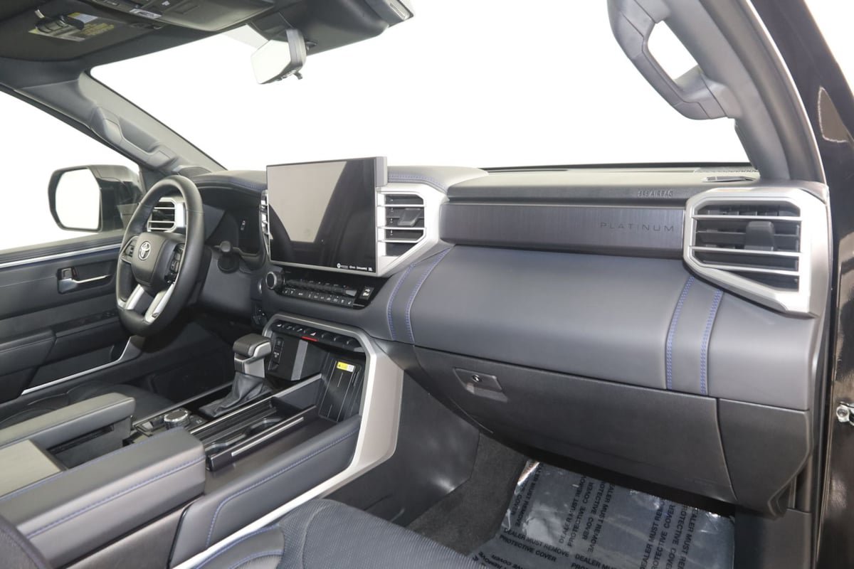 Used 2023 Toyota Tundra Platinum AWD/4WD image 41
