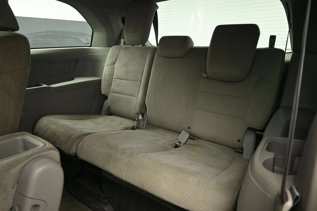 Used 2016 Honda Odyssey SE image 16
