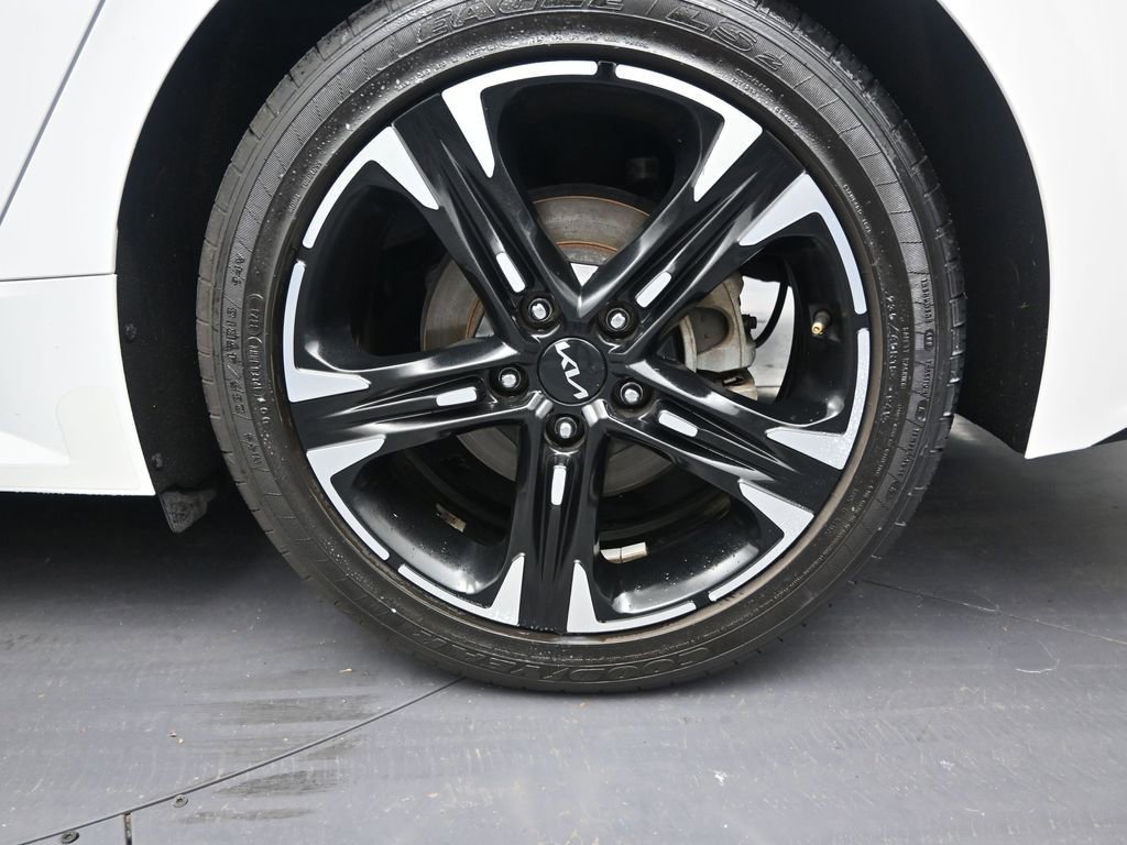 Used 2022 Kia K5 GT-Line image 10