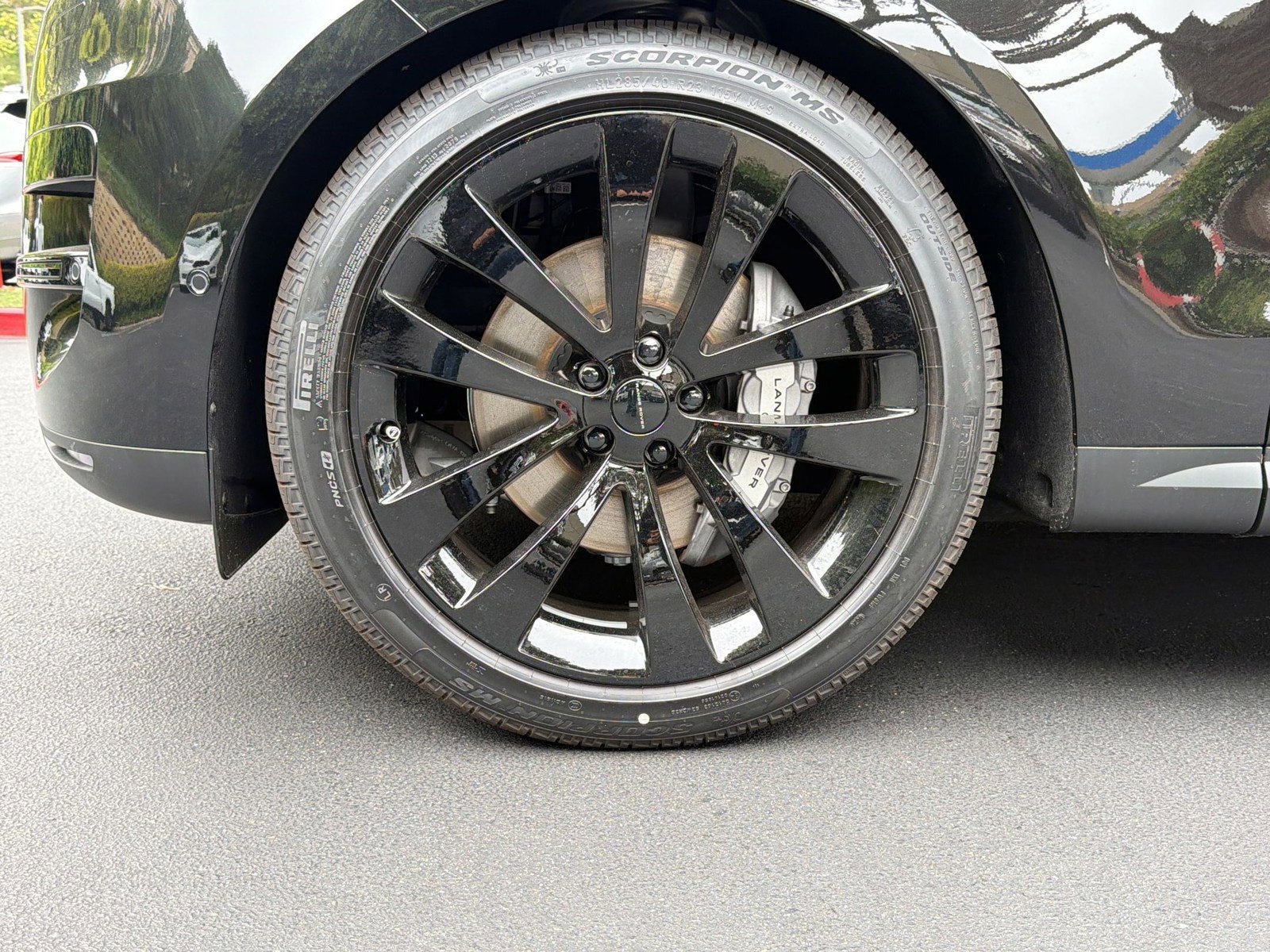 New 2026 Land Rover Range Rover Sport SE AWD/4WD image 12