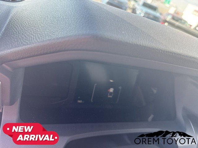 Used 2025 Toyota Tacoma SR5 image 27