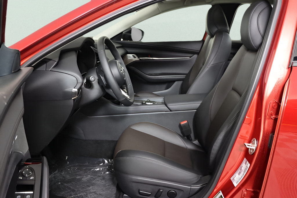 New 2025 MAZDA MAZDA3 2.5 Turbo Sedan w/Premium Plus AWD/4WD image 18