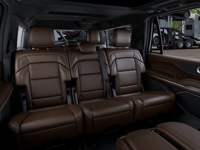 New 2027 Lincoln Navigator L Reserve AWD/4WD image 11