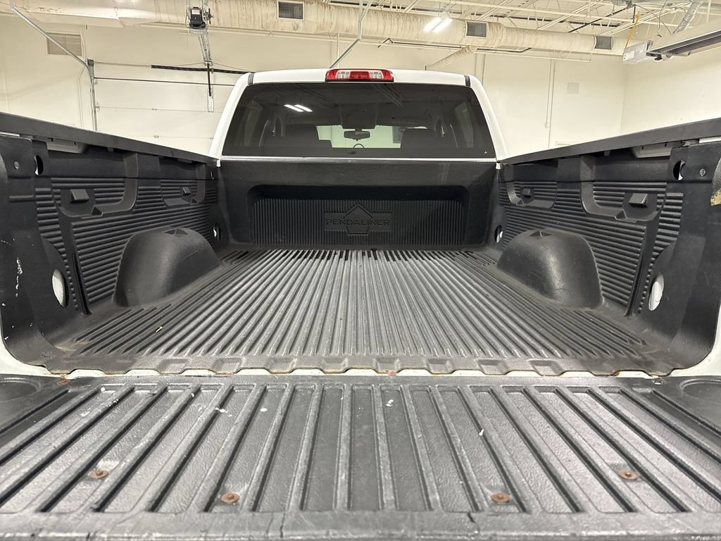 Used 2018 Chevrolet Silverado 1500 LT w/ Trailering Package AWD/4WD image 23