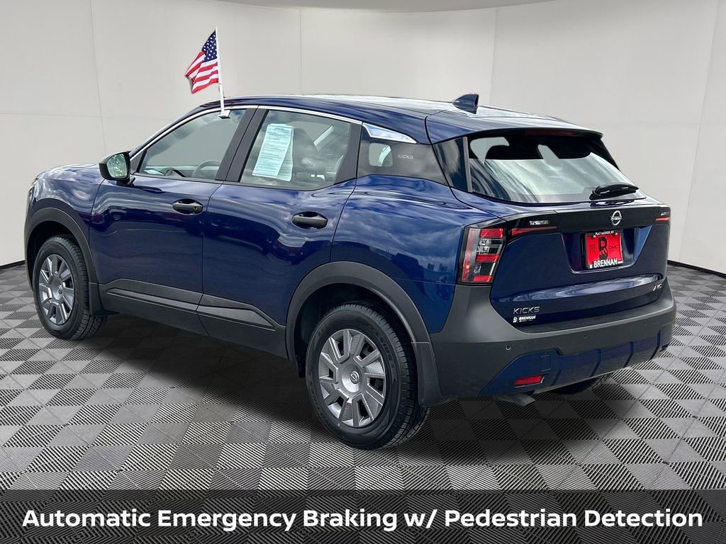Used 2025 Nissan Kicks S AWD/4WD image 3