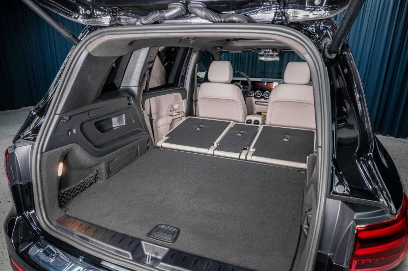 New 2026 Mercedes-Benz GLB 250 4MATIC image 7