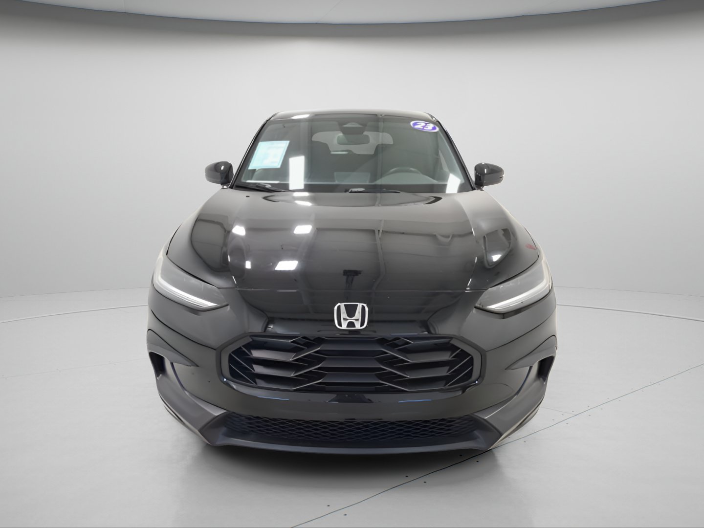 Used 2023 Honda HR-V Sport image 2