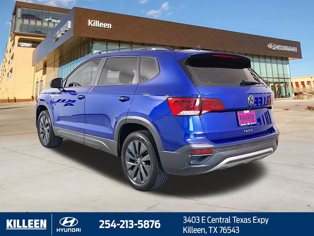 Used 2024 Volkswagen Taos S w/ MDO Package image 5