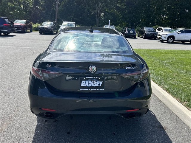 New 2025 Alfa Romeo Giulia AWD w/ Driving Assist Package image 7
