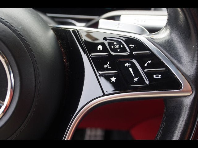 Used 2022 Mercedes-Benz S 580 4MATIC Sedan w/ AMG Line Package image 26