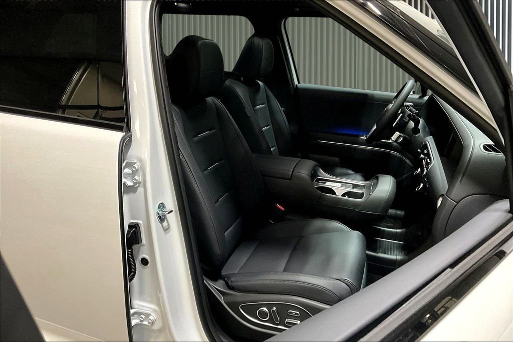 New 2026 Hyundai Palisade Calligraphy image 9