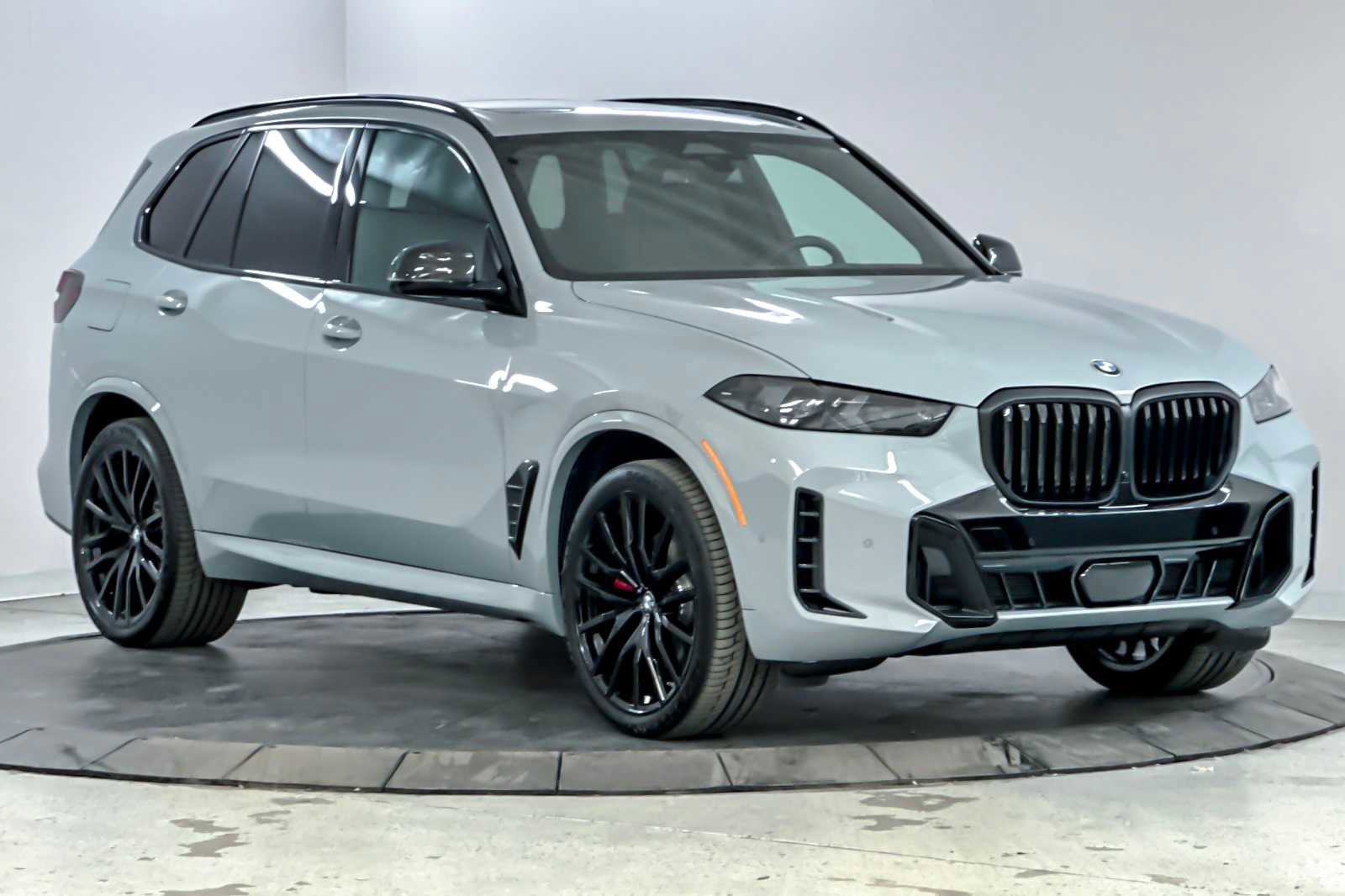 New 2026 BMW X5 xDrive40i w/ M Sport Package image 9