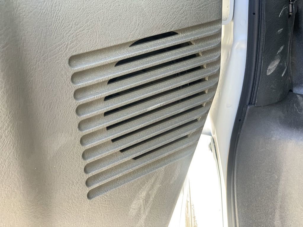 New 2025 Chevrolet Express 3500 w/ Power Convenience Package image 22