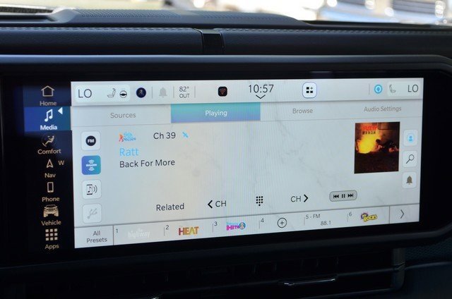 New 2025 Jeep Wrangler Unlimited Rubicon 392 image 29