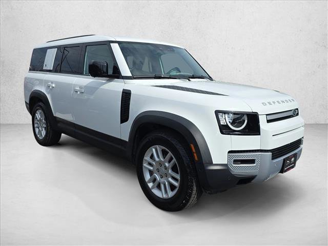 Used 2023 Land Rover Defender 130 S image 3