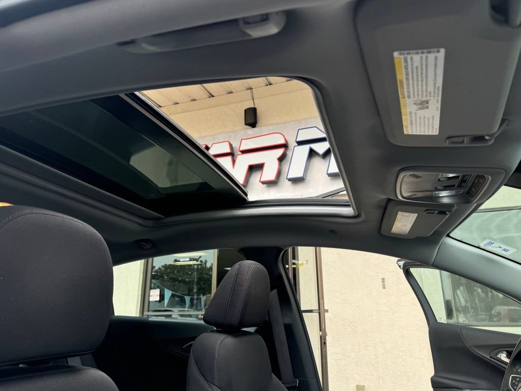 Used 2023 Chevrolet Malibu LT FWD image 26