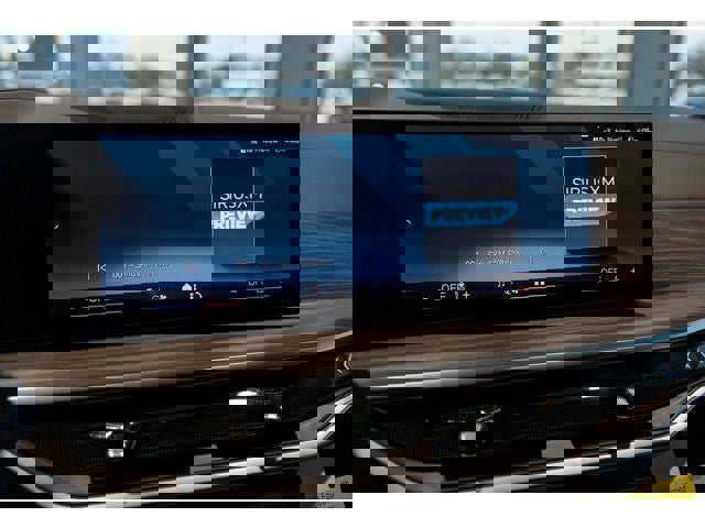 New 2026 BMW X5 xDrive40i w/ Climate Comfort Package image 71