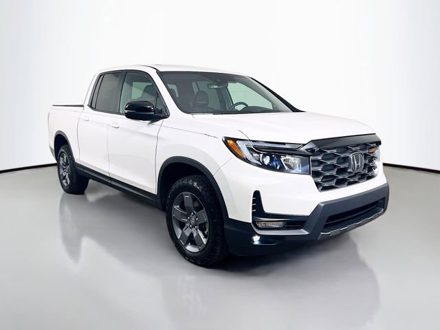 Used 2025 Honda Ridgeline TrailSport image 25