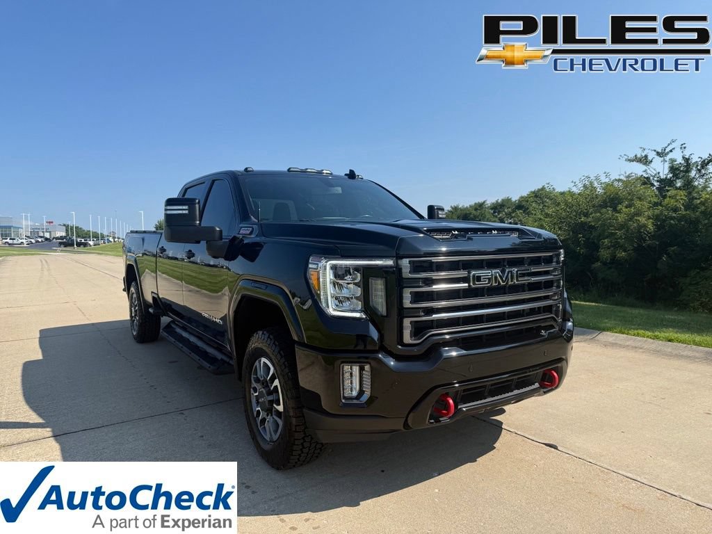 Used 2022 GMC Sierra 2500 AT4 w/ Driver Alert Package I AWD/4WD image 1