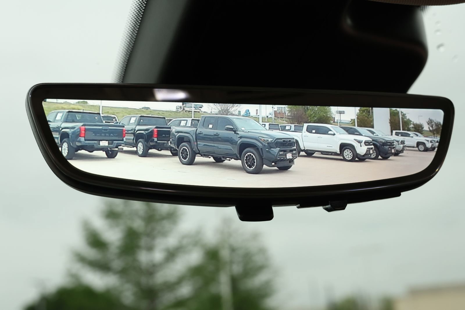 Used 2022 Buick Envision Avenir w/ Technology Package II image 27