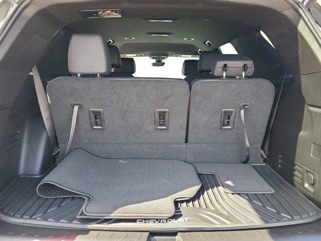 Used 2023 Chevrolet Traverse RS image 24