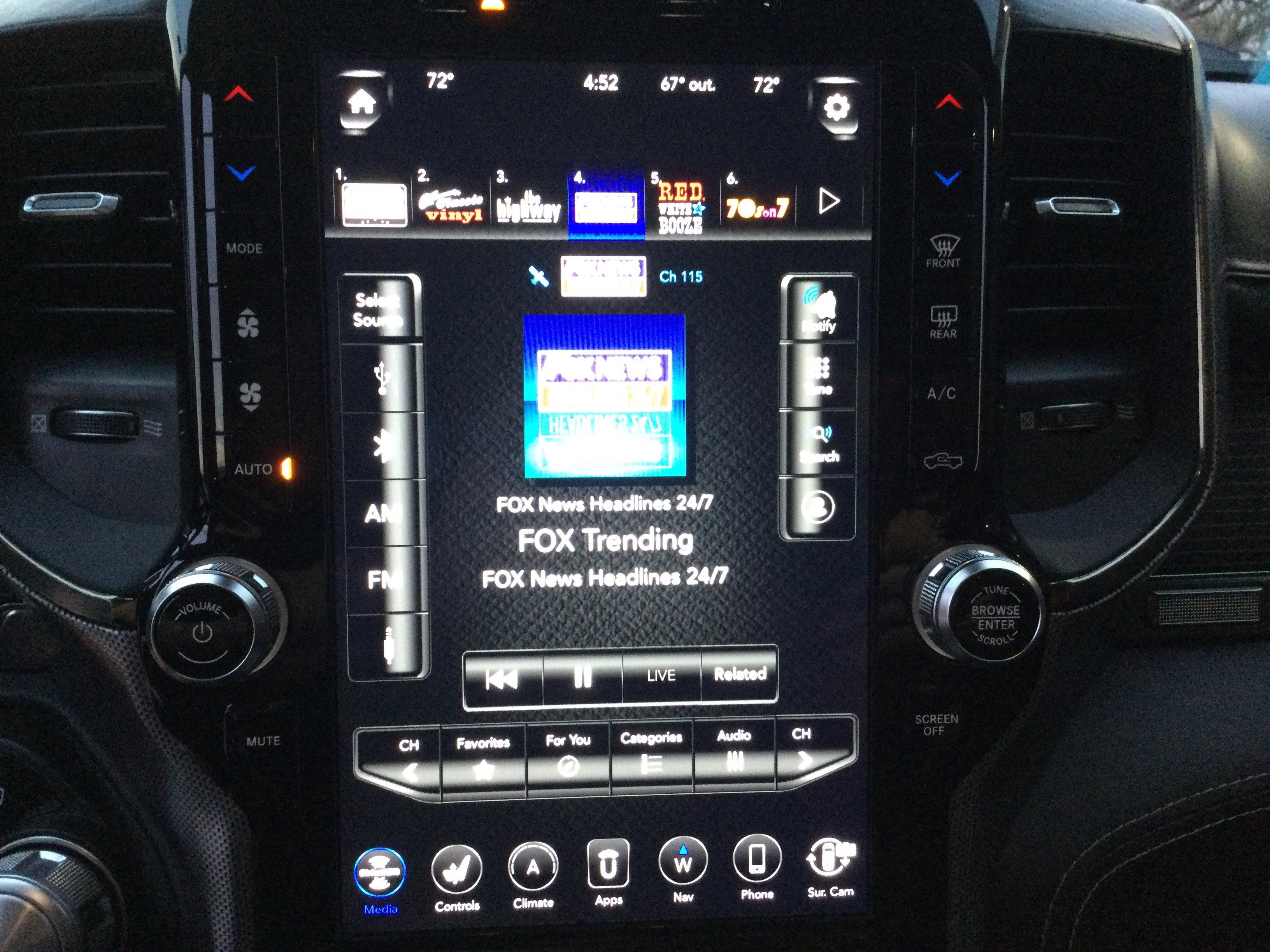 Used 2020 RAM 1500 Limited image 11