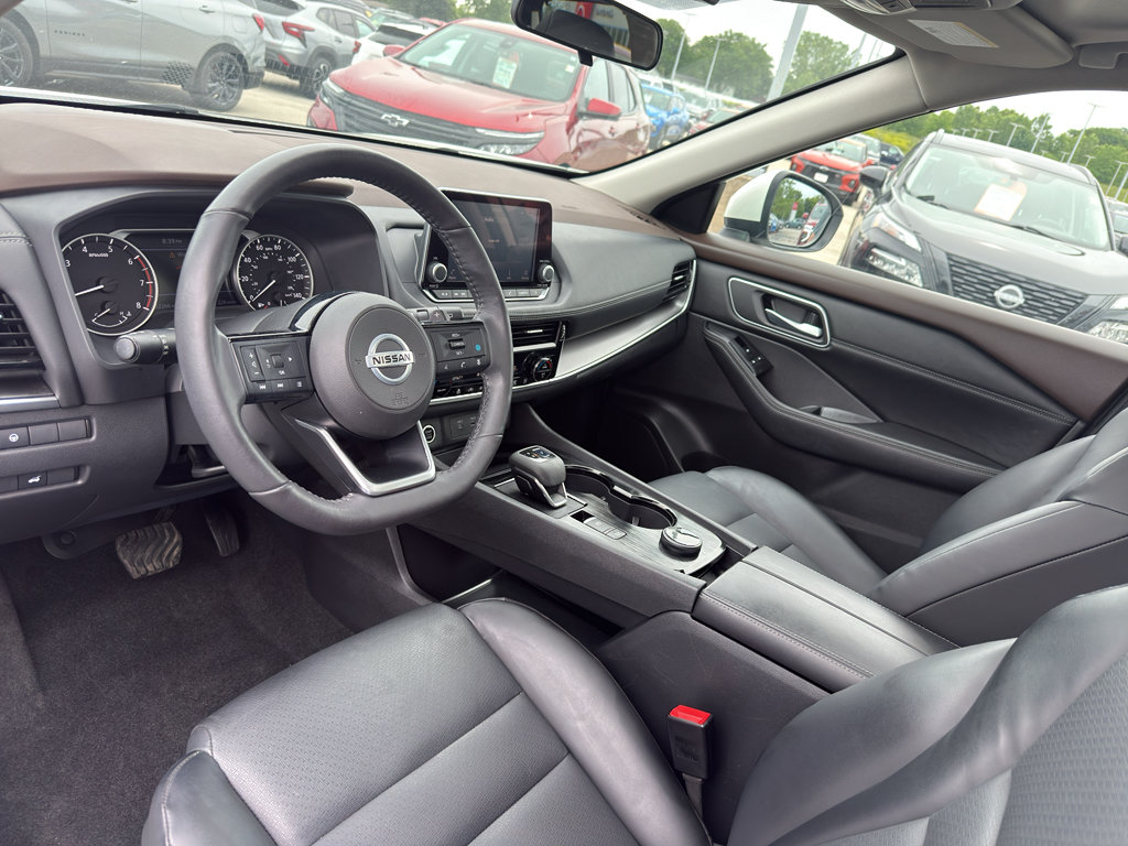Certified 2021 Nissan Rogue SV w/ Premium Package AWD/4WD image 25