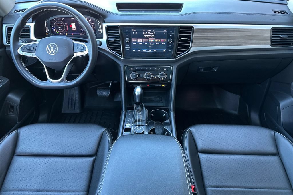 Used 2023 Volkswagen Atlas SEL AWD/4WD image 13