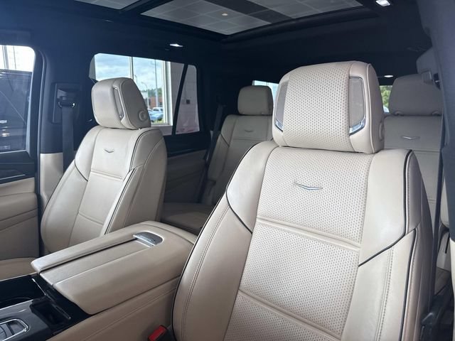 Certified 2024 Cadillac Escalade Premium Luxury w/ LPO, Floor Liner Package AWD/4WD image 49