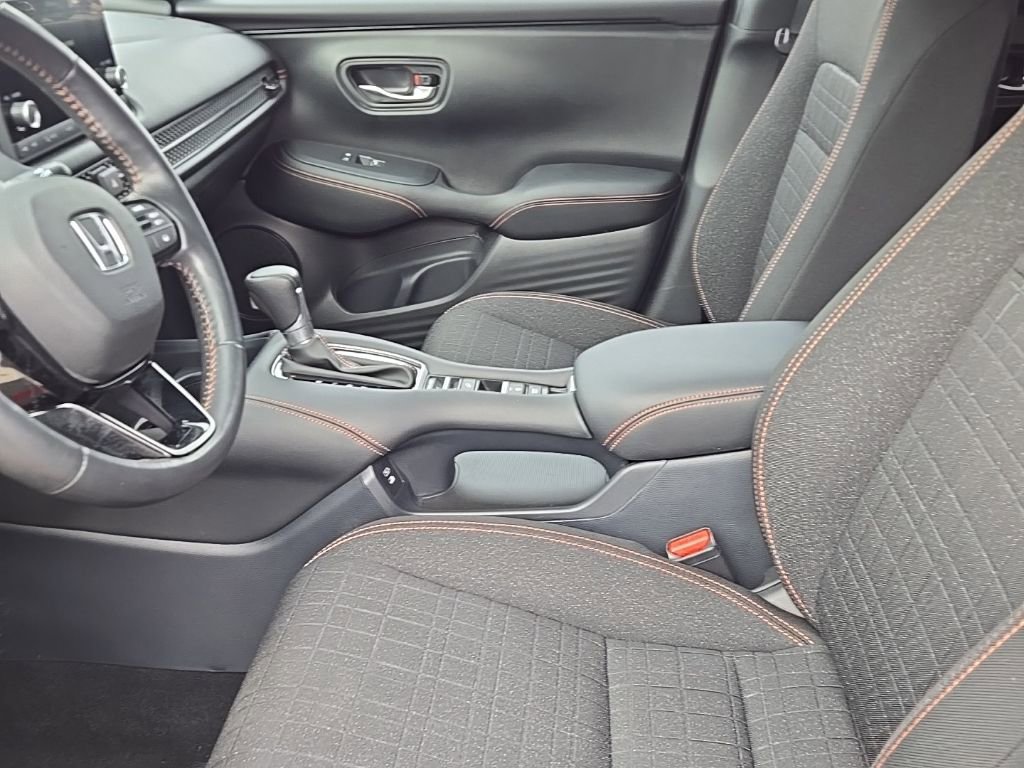 Used 2024 Honda HR-V Sport image 18